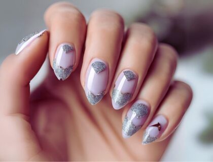 A beautiful woman hand with beautiful press on nails