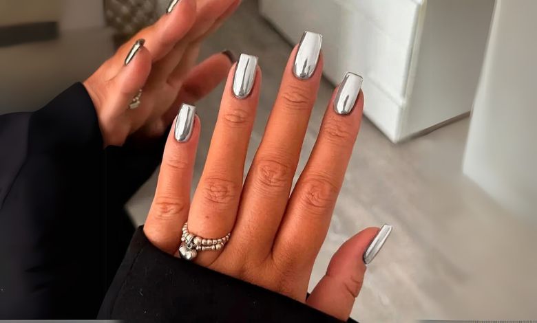 White-Sliver-Chrome-Square-Press-on-Nails-Short-MediumKQueenest-Mirror-Metal-Plating-False-Acrylic-Nails-Press-OnsMetallic-Fake-Nails