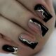 black nails in square shape